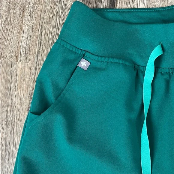 Figs Teal Jogger Scrub Pants - Picture 9 of 12